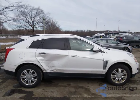 2015 Cadillac Srx Luxury Collection z USA, uszkodzony, nr VIN 3GYFNEE31FS633842